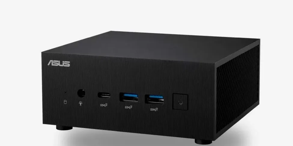Asus ExpertCenter PN65 Mini PC with Meteor Lake processors